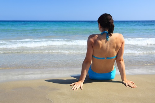 Wellness am Meer wird durch das positive Zusammenwirken von Wasser, Seeluft, Wind und Sonne unterstützt Wellness am Meer